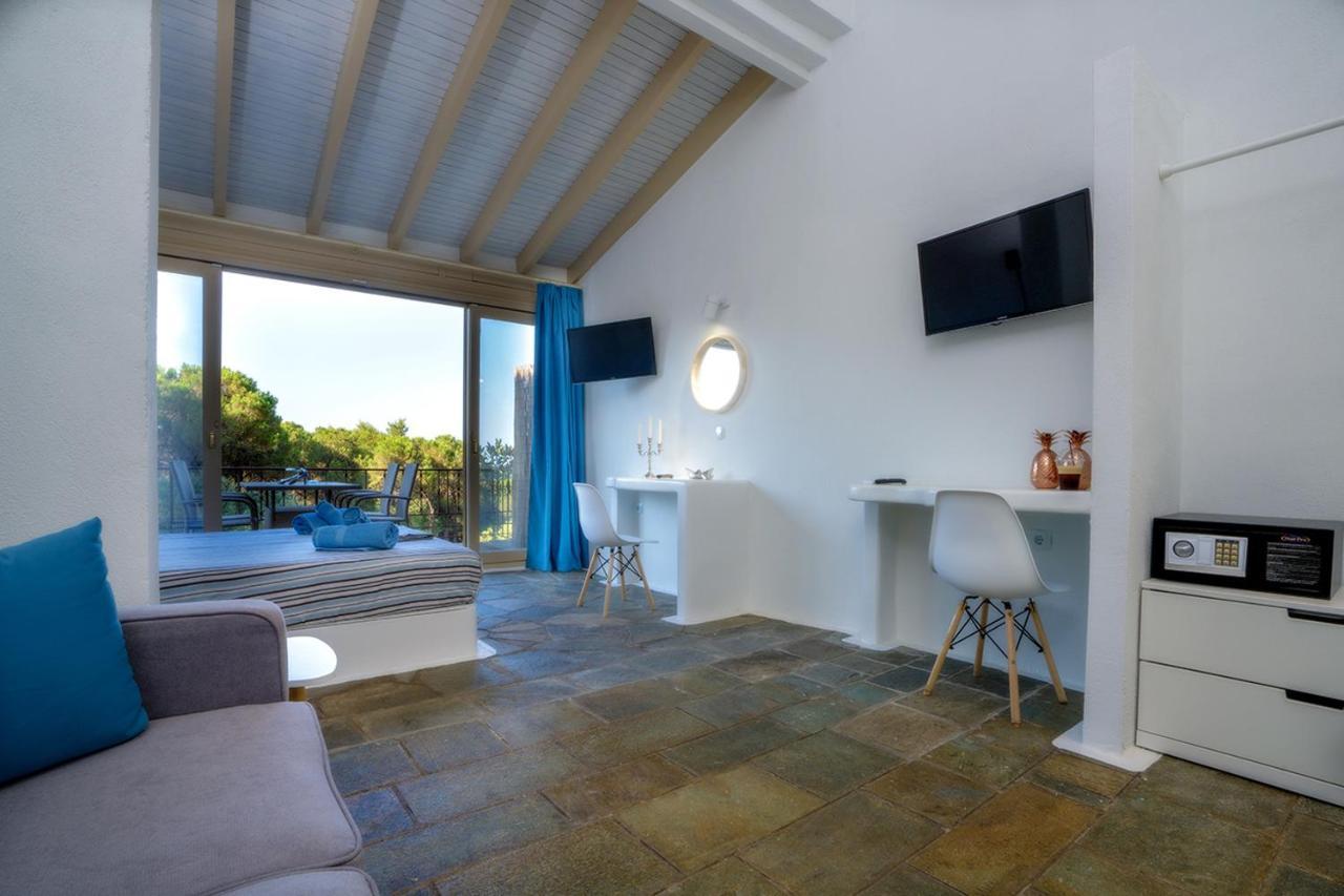 Petra Mare Suites Vourvourou Buitenkant foto