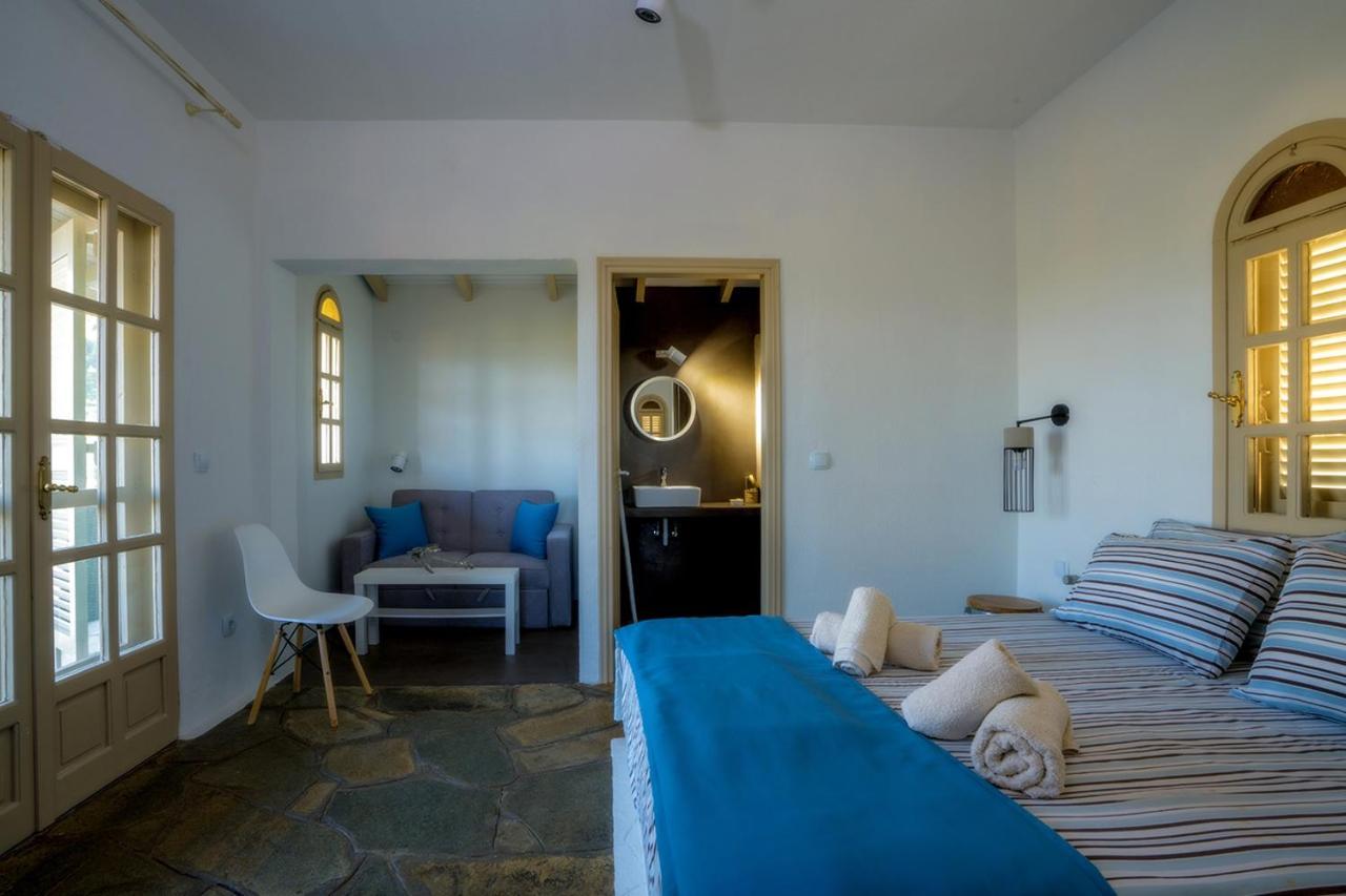 Petra Mare Suites Vourvourou Buitenkant foto