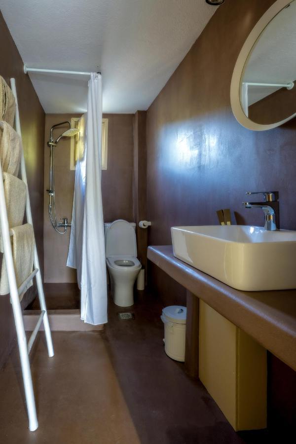 Petra Mare Suites Vourvourou Buitenkant foto