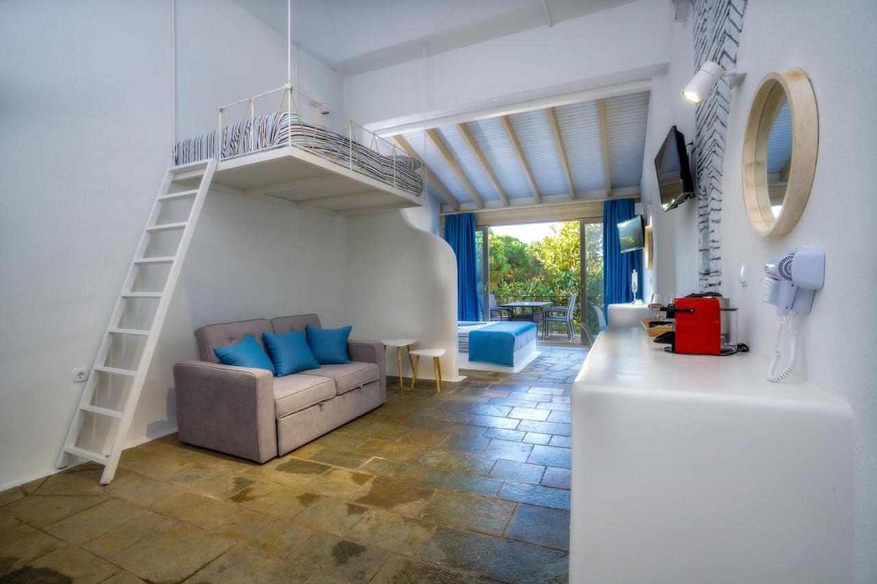Petra Mare Suites Vourvourou Buitenkant foto