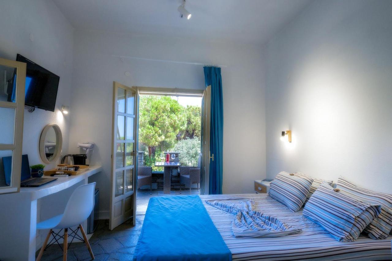 Petra Mare Suites Vourvourou Buitenkant foto