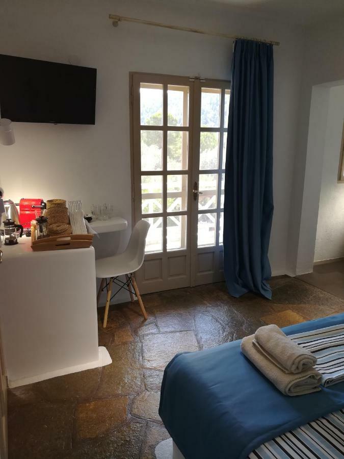 Petra Mare Suites Vourvourou Buitenkant foto