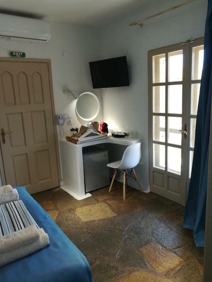 Petra Mare Suites Vourvourou Buitenkant foto