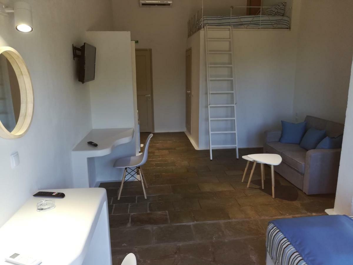 Petra Mare Suites Vourvourou Buitenkant foto